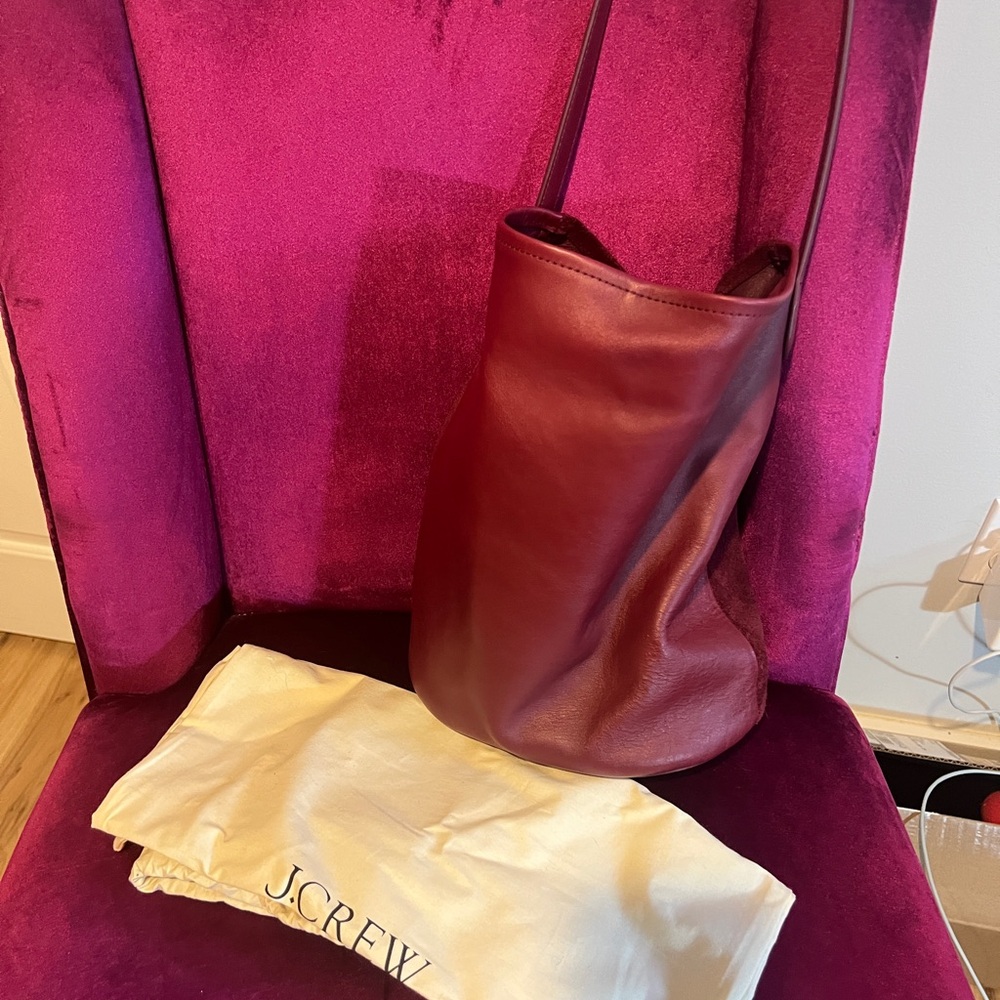 J. Crew Burgundy Berkeley Bucket Bag in suede and leather - Picture 4 of 4
